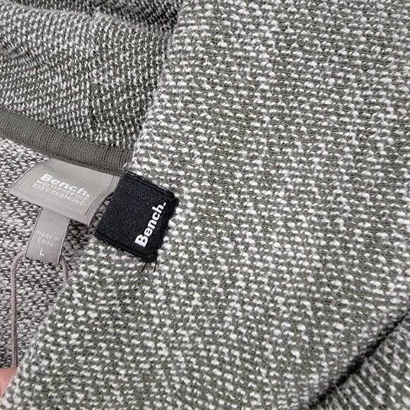 Bench Women's Breeze Overhead Space Dyed Cowl Neck Sweatshirt Size Large - Picture 5 of 13